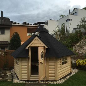 Frei Holz & Textilien GmbH kleines Holzhaus